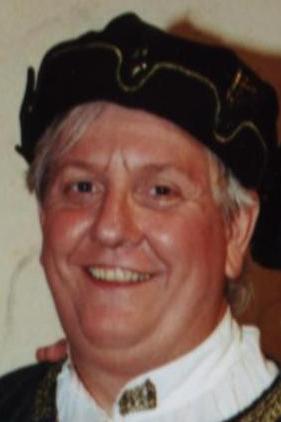 MikeJeffries.BMP (139926 bytes)